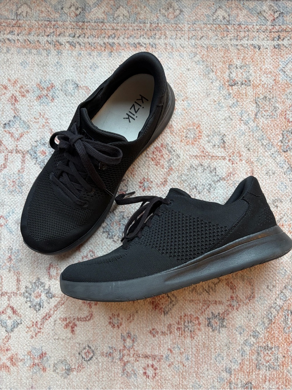 Kizik Men's Black hands free Sneakers Mens 12 wide